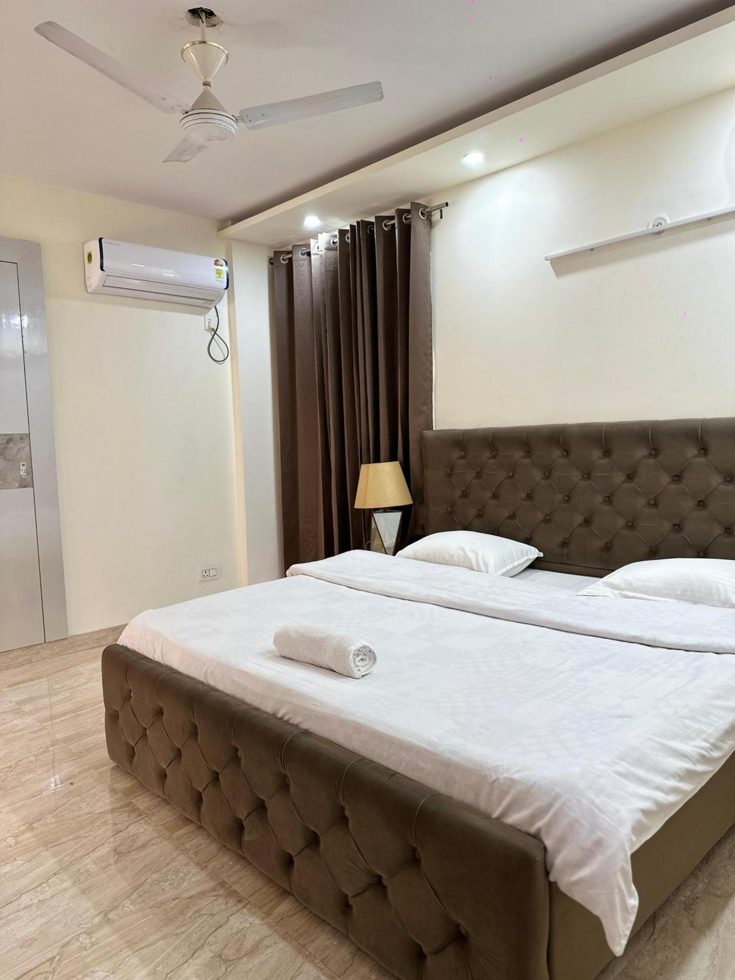 Sky Villa With Private Pool Нойда Экстерьер фото